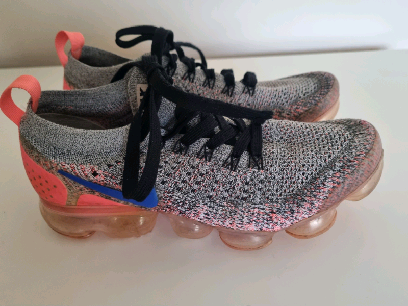 size 2 vapormax
